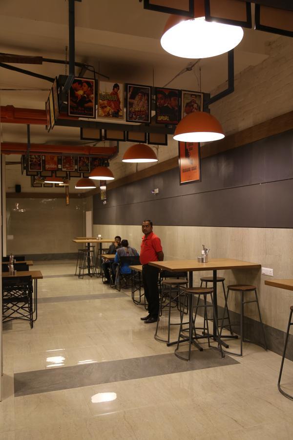Max Hotels Jabalpur Extérieur photo