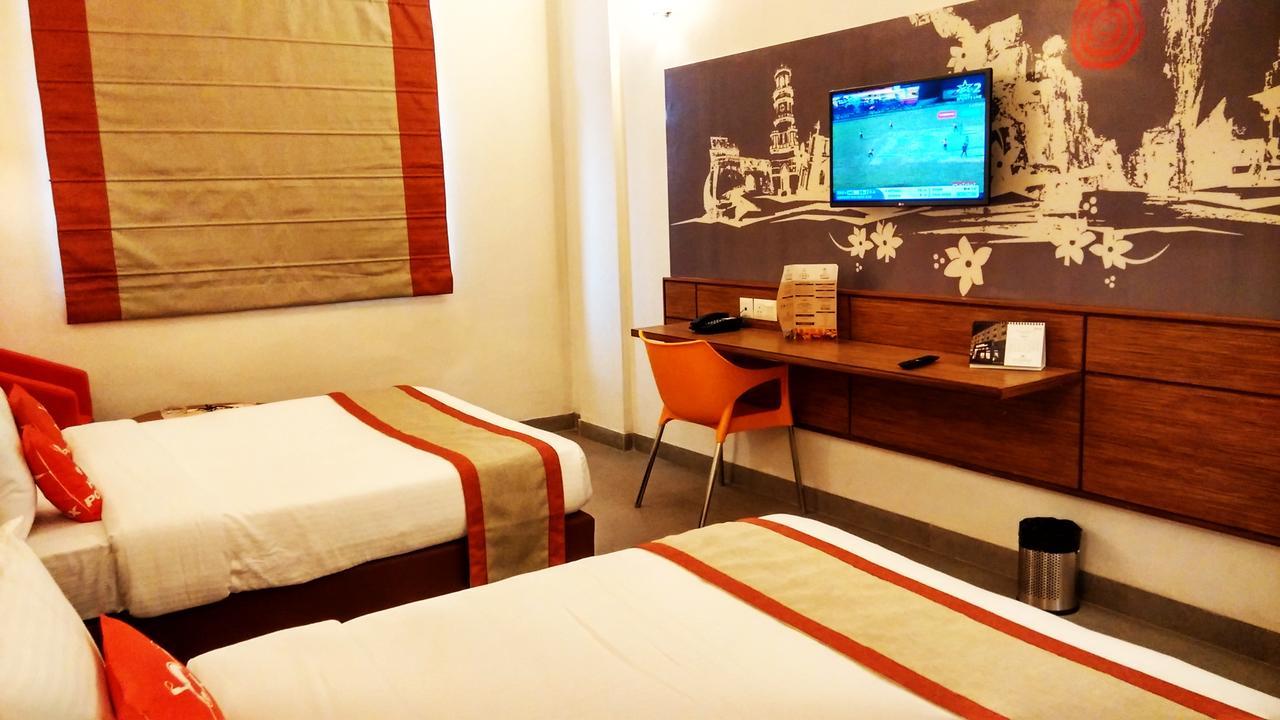 Max Hotels Jabalpur Extérieur photo